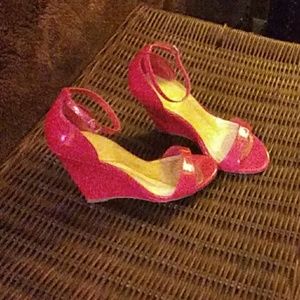 Patent leather red wedges